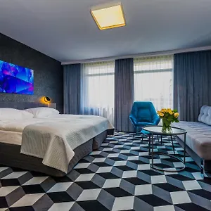 Wyspianski Otel